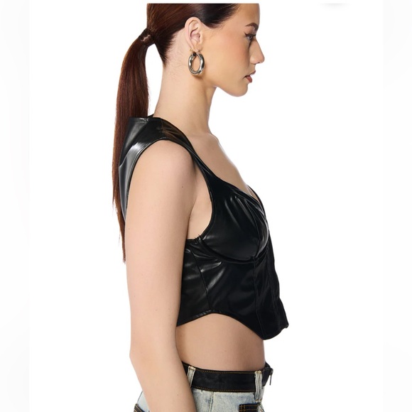 AKIRA Black AYLA Faux Leather Corset Crop Top size Medium moto biker-core goth - Picture 3 of 16